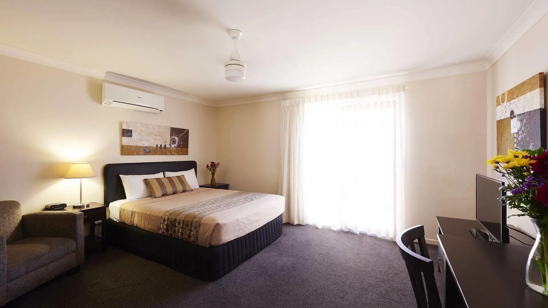 Blackwater Hotel Motel