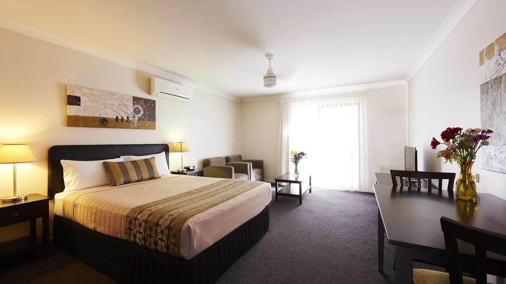 Blackwater Hotel Motel
